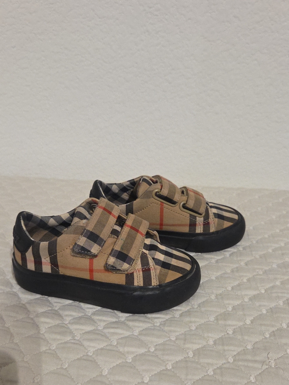 Baby toddler Burberry shoes - Picture 4 of 5
